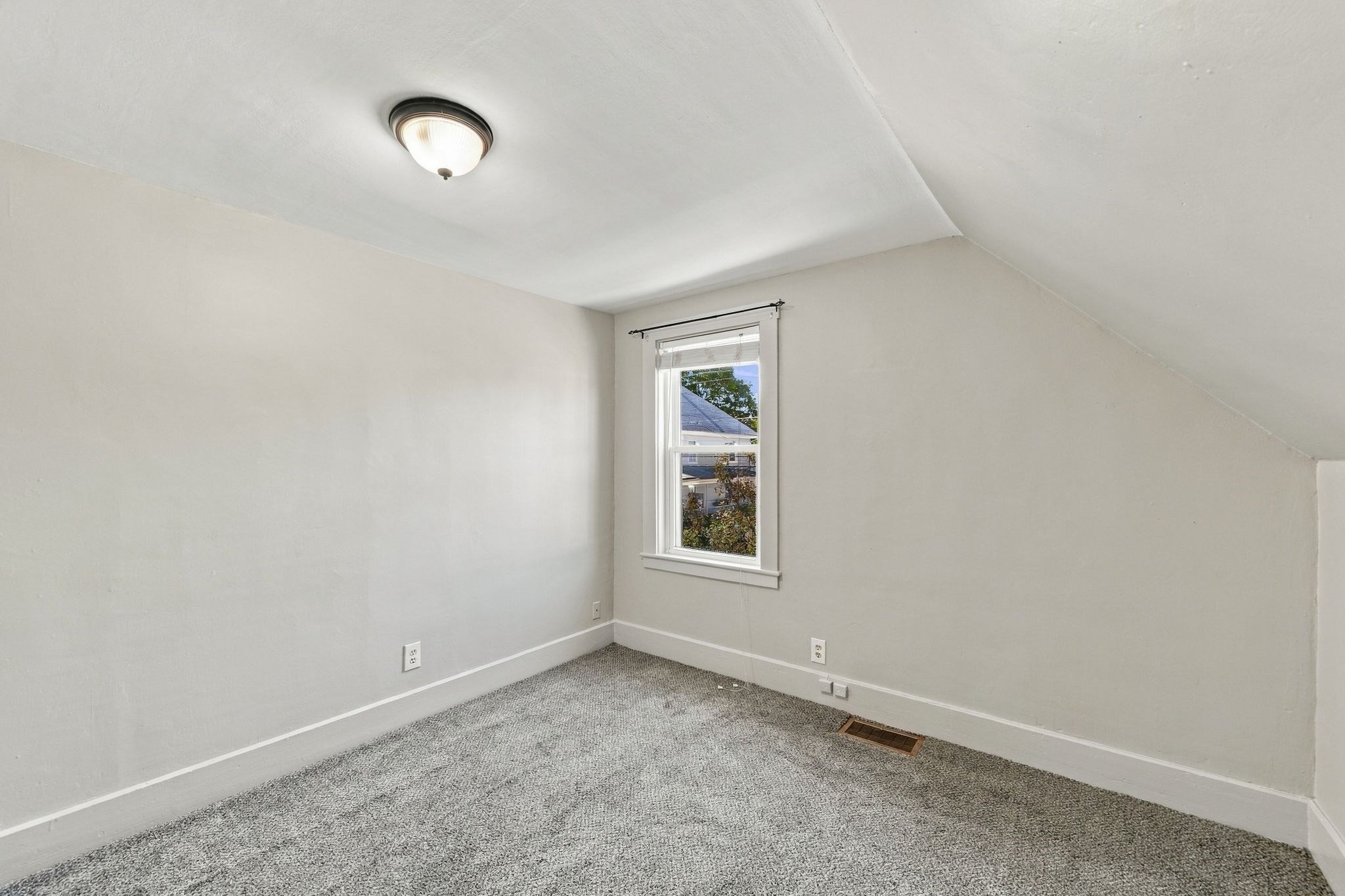 18 Kernwood Ave Property Photo 22