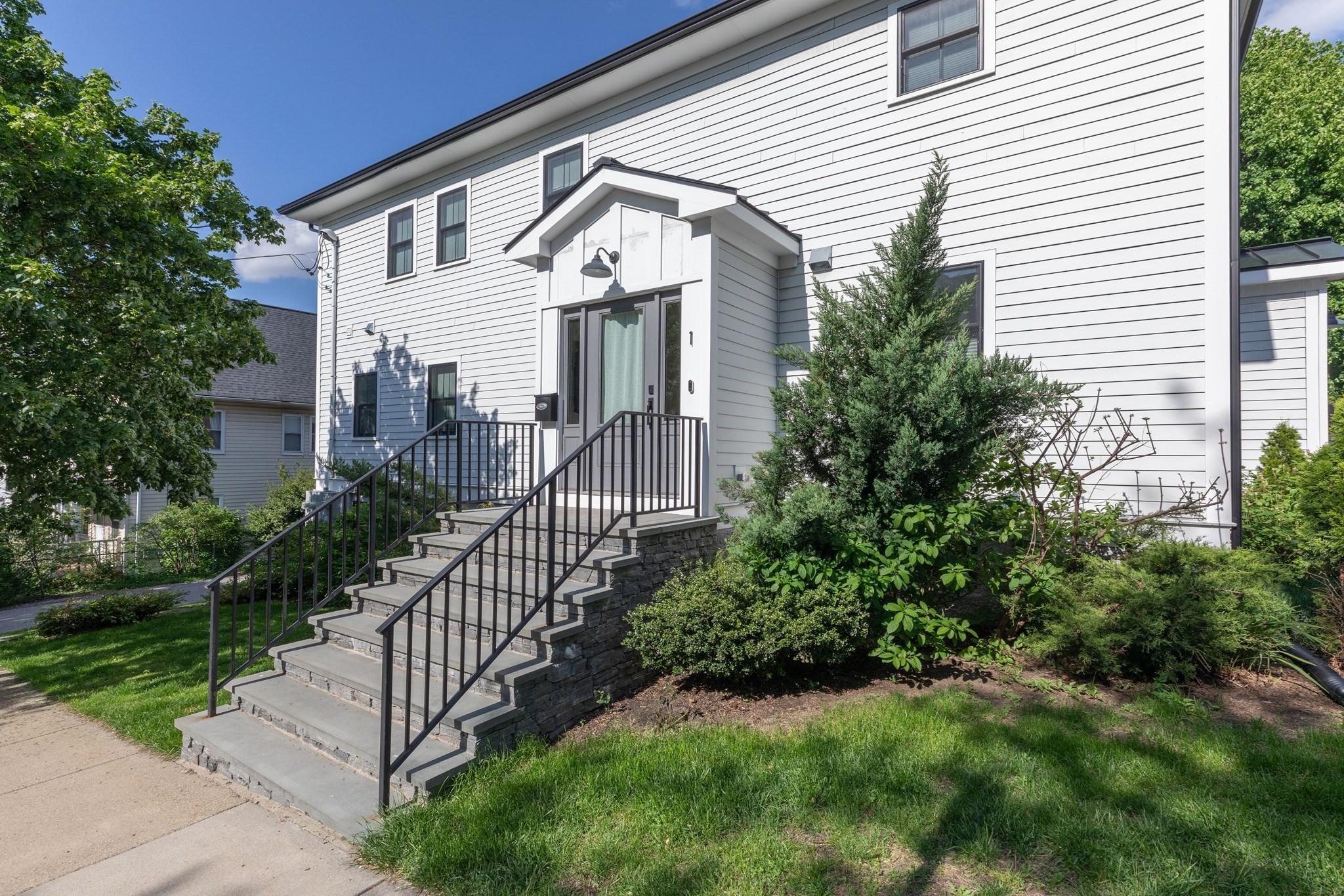1 Zamora Street PH Property Photo 1