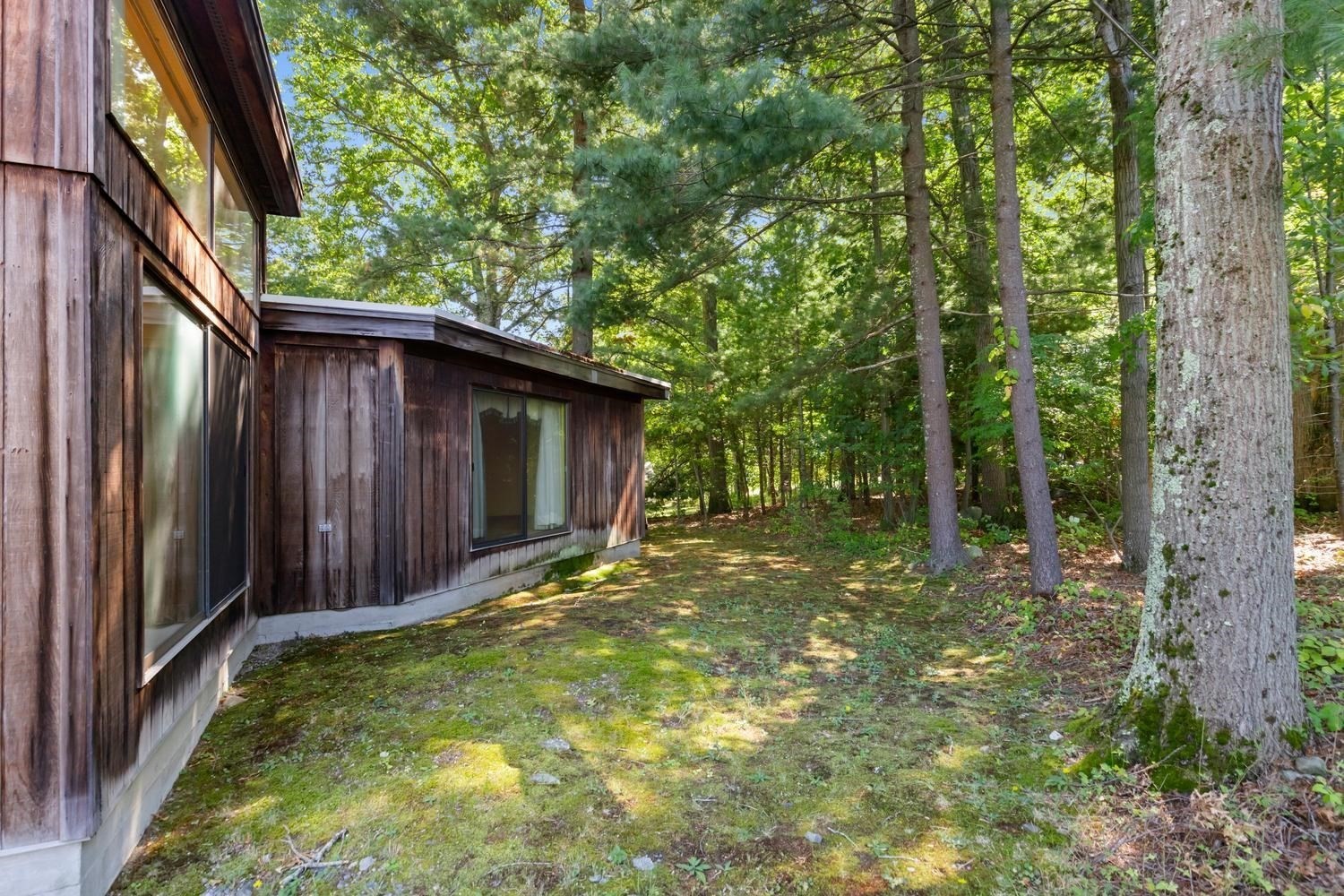 1748 Trapelo Rd Property Photo 4