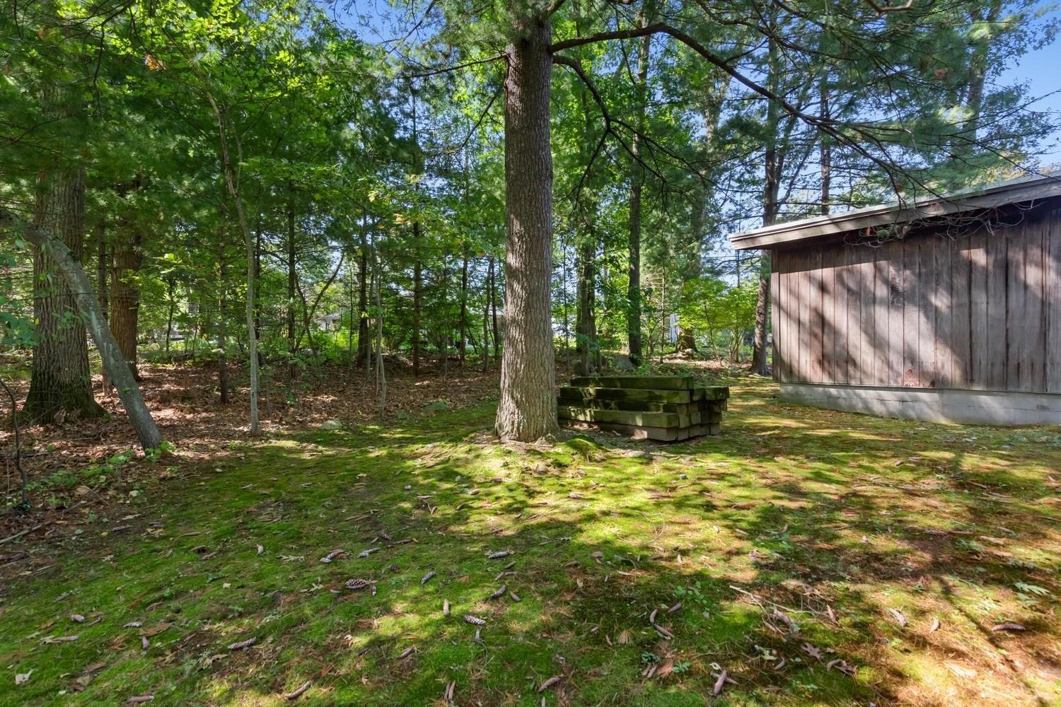 1748 Trapelo Rd Property Photo 8