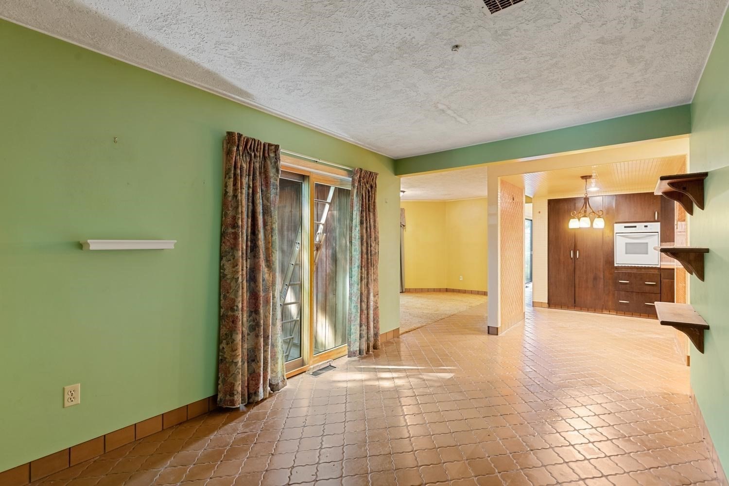 1748 Trapelo Rd Property Photo 26