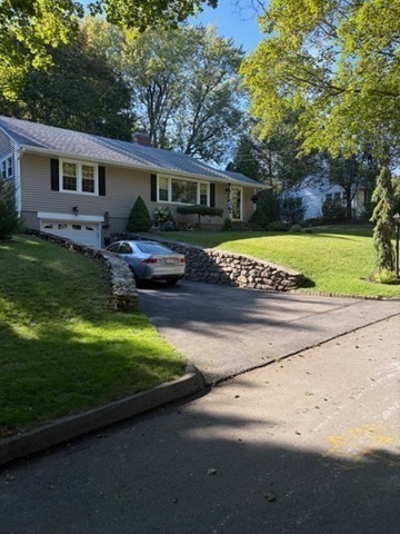 39 Chevy Chase Rd Property Photo 1
