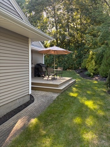 39 Chevy Chase Rd Property Photo 3
