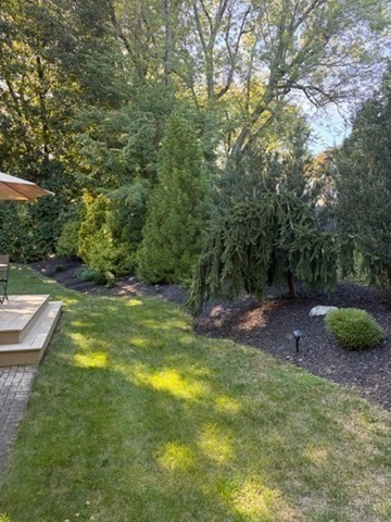39 Chevy Chase Rd Property Photo 4