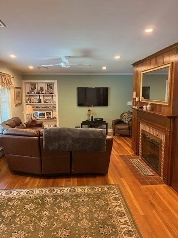 39 Chevy Chase Rd Property Photo 8