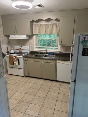39 Chevy Chase Rd Property Photo 13