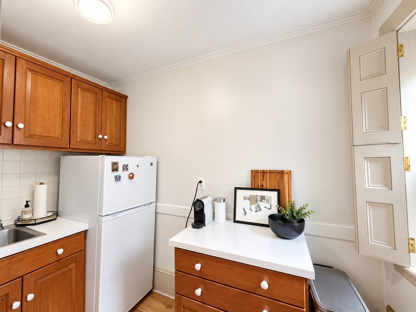 50 W Cedar Street # 3 Property Photo 5