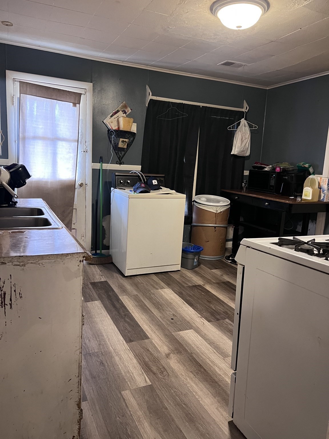 60 Montmorenci St. Property Photo 2