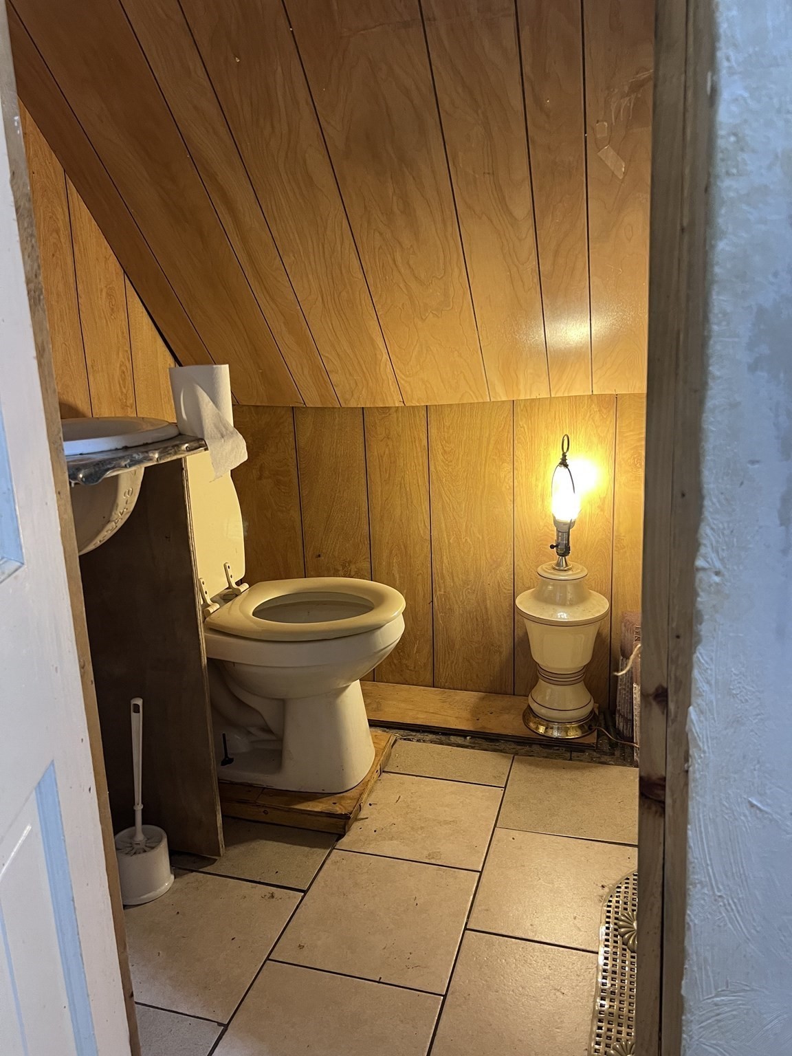 60 Montmorenci St. Property Photo 8