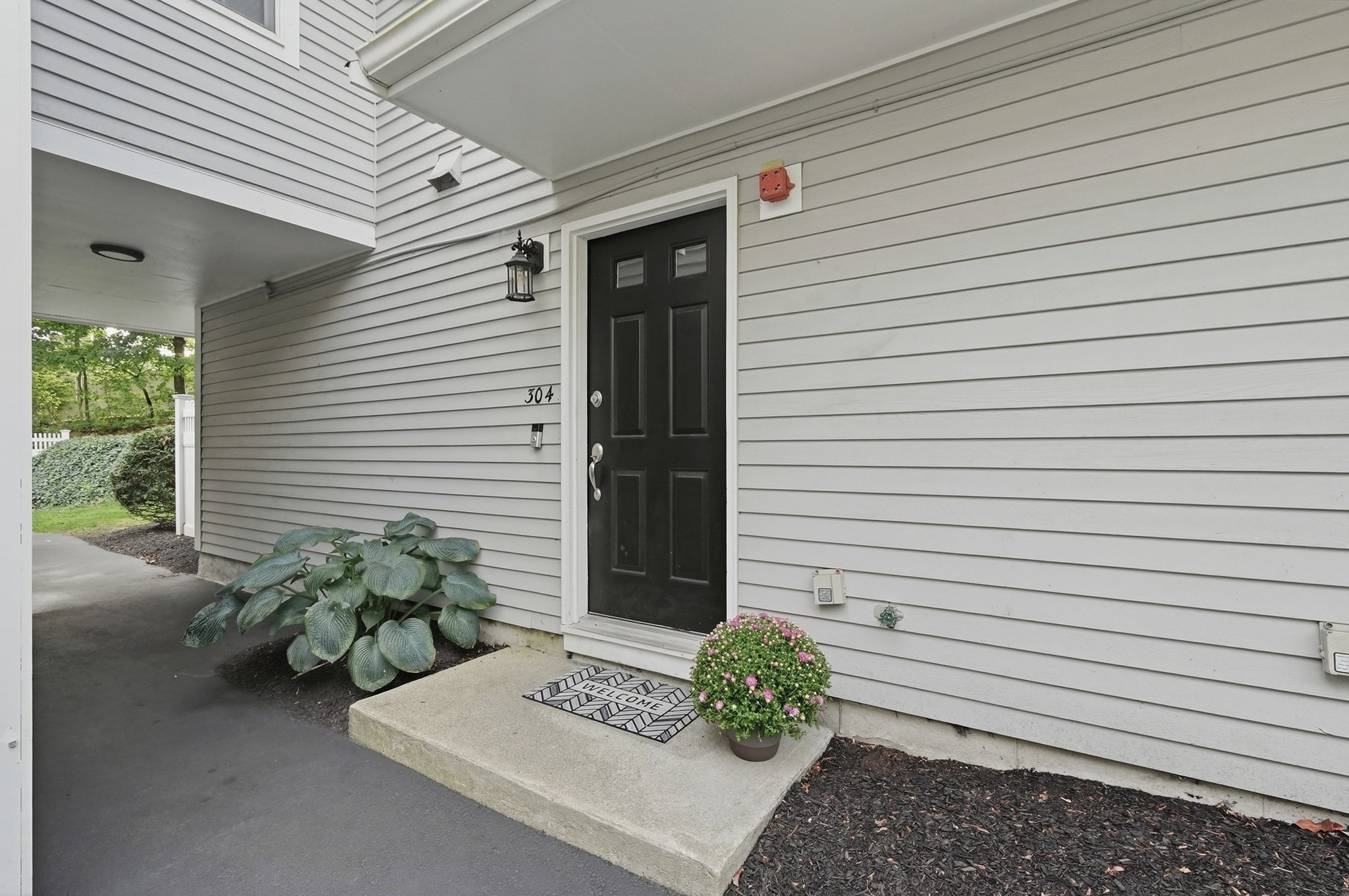 125 Highland St # 304 Property Photo 3
