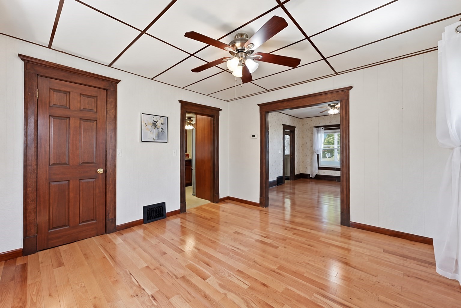 57 Maple St Property Photo 9