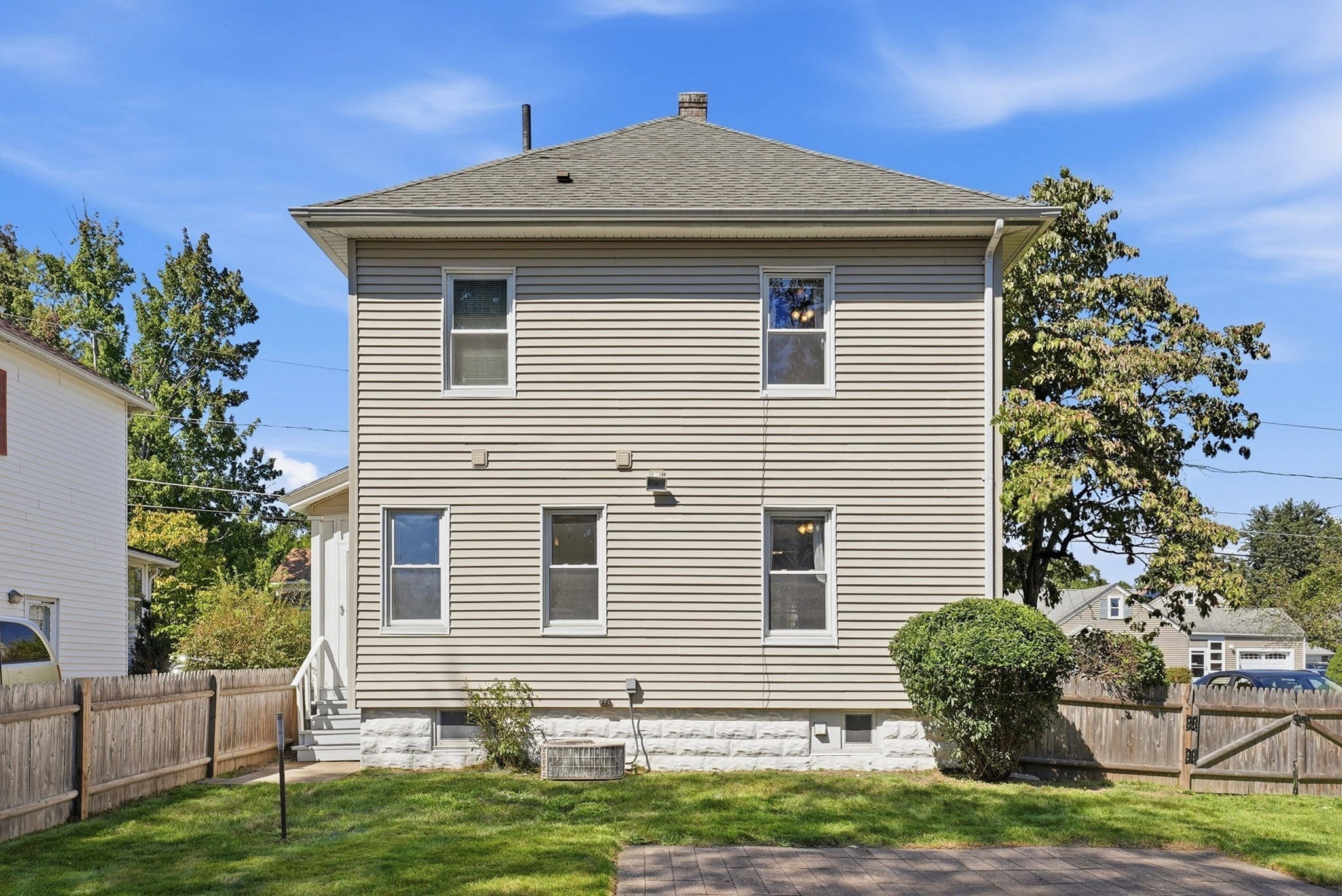 57 Maple St Property Photo 37