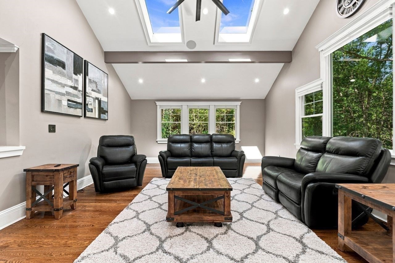 62 Raddin Property Photo 14