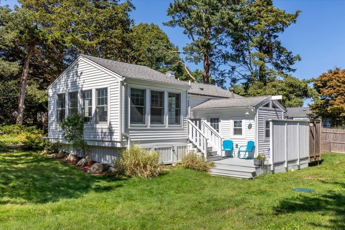 82 Beach Street Property Photo 3