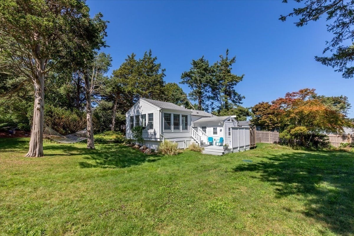 82 Beach Street Property Photo 40
