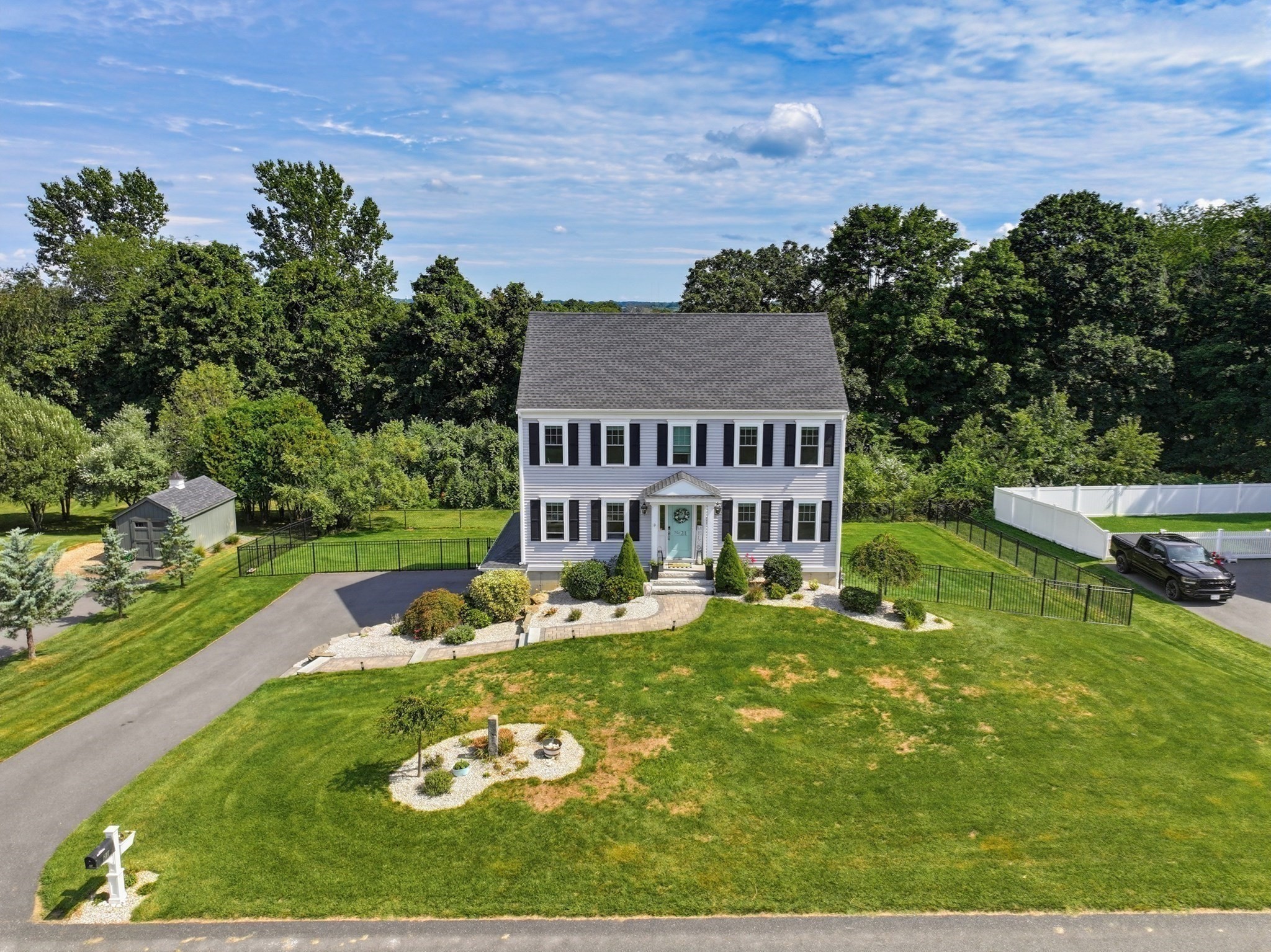 21 Windward Way Property Photo 1