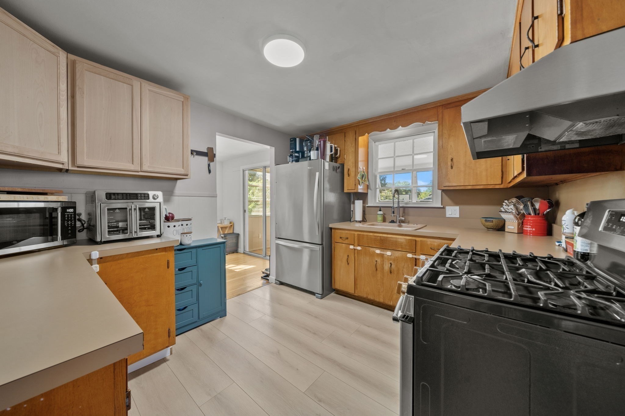 18 Thompson Ln Property Photo 11