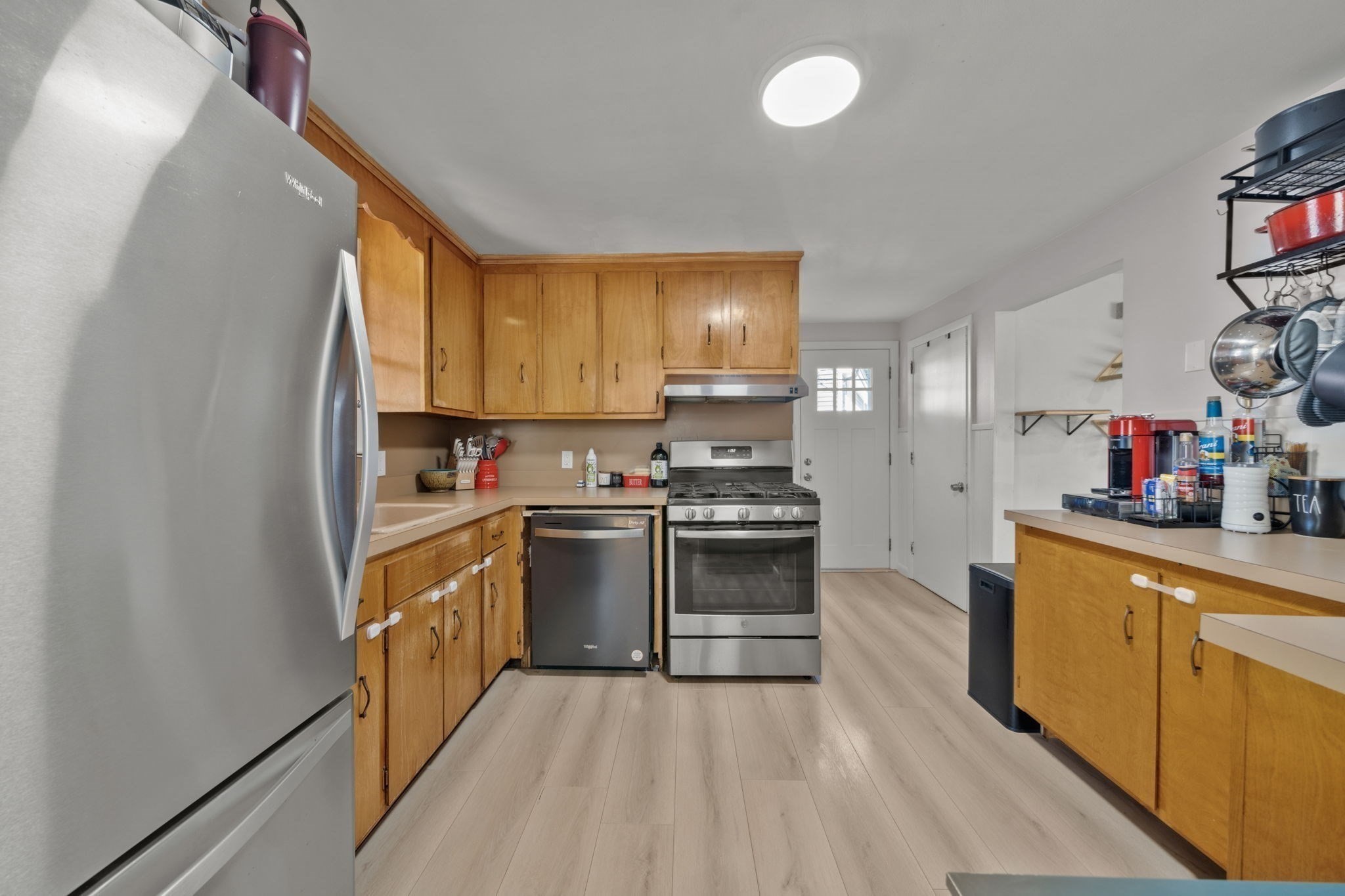 18 Thompson Ln Property Photo 12