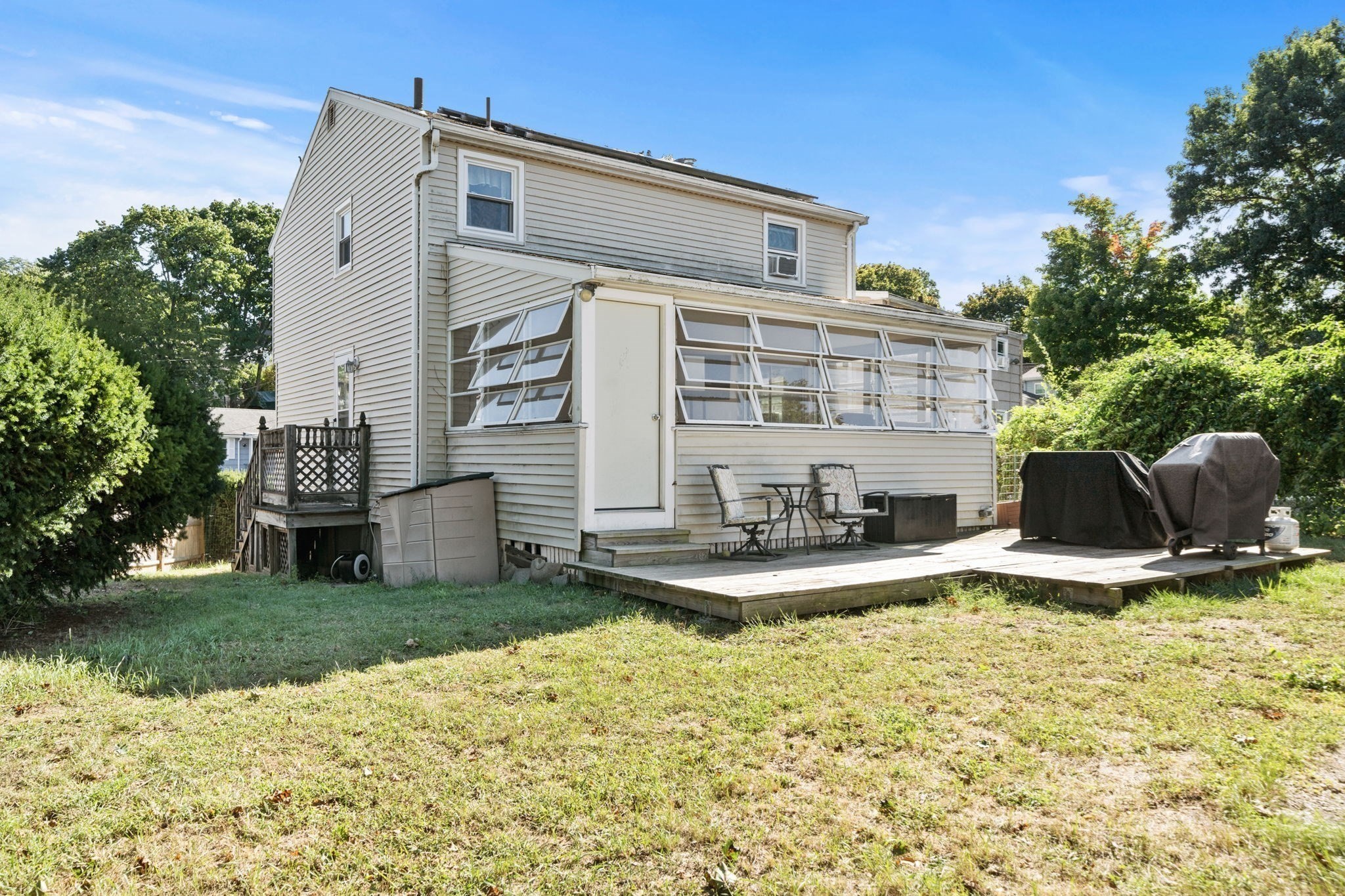 18 Thompson Ln Property Photo 21