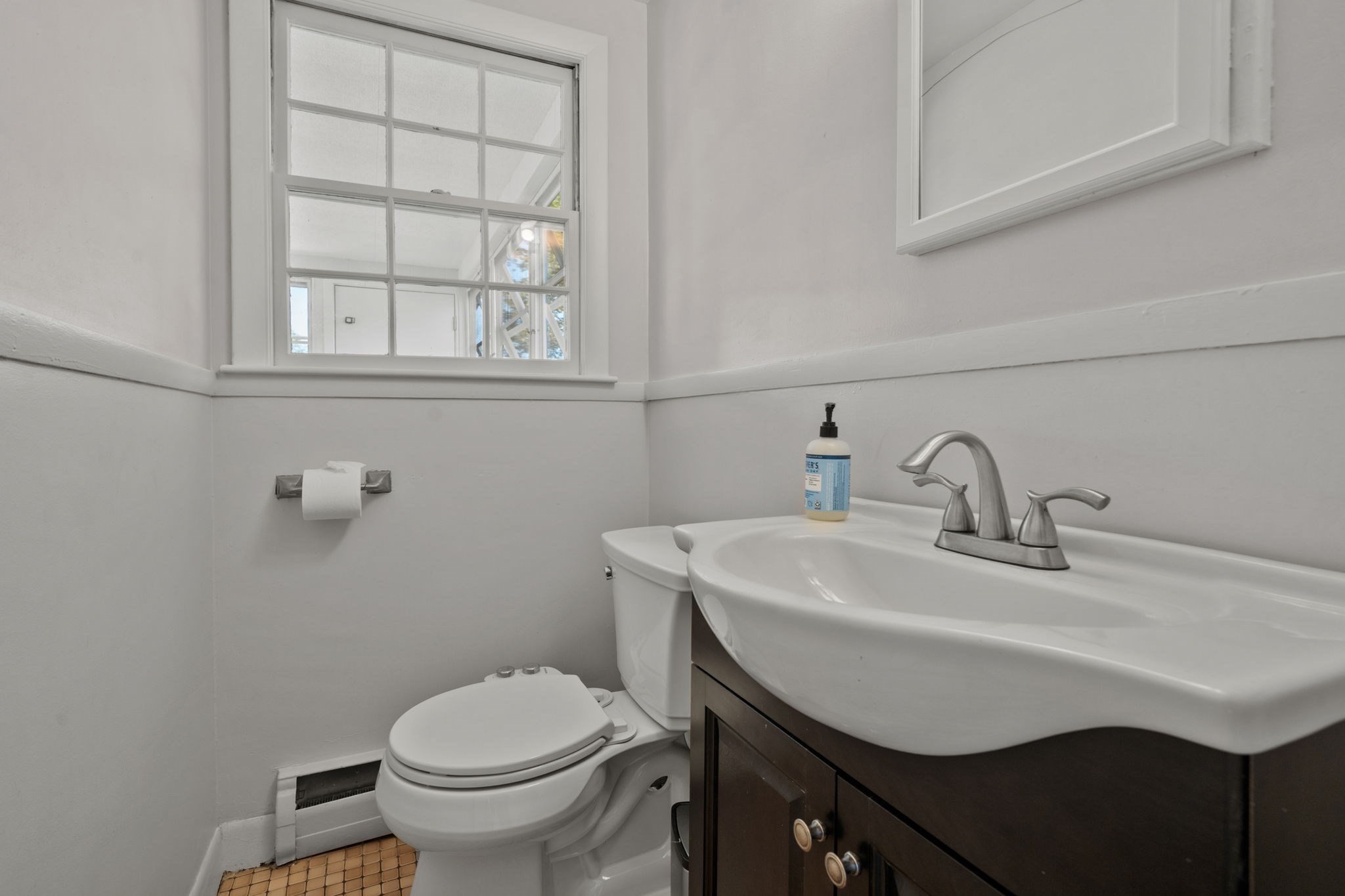 18 Thompson Ln Property Photo 22
