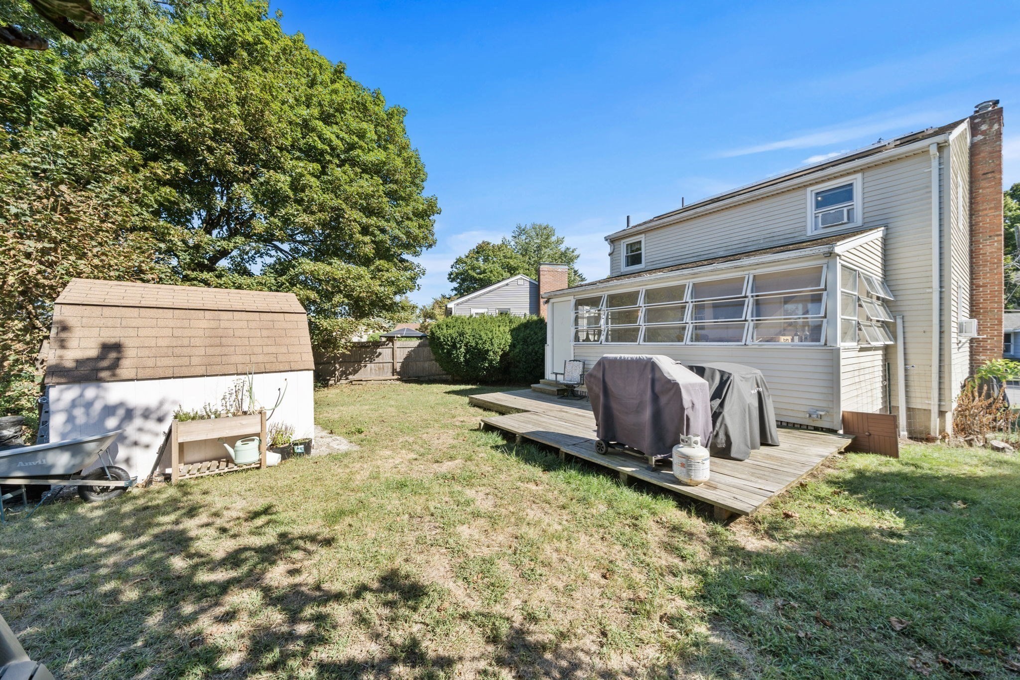 18 Thompson Ln Property Photo 30
