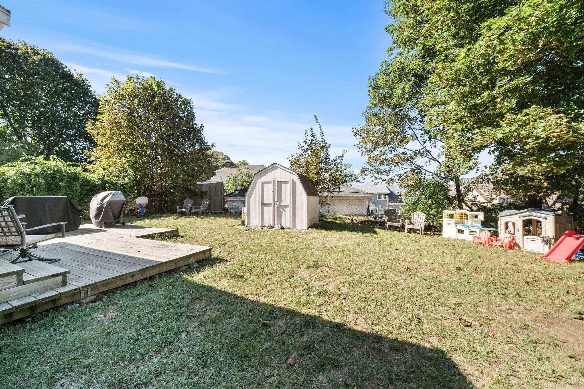 18 Thompson Ln Property Photo 33