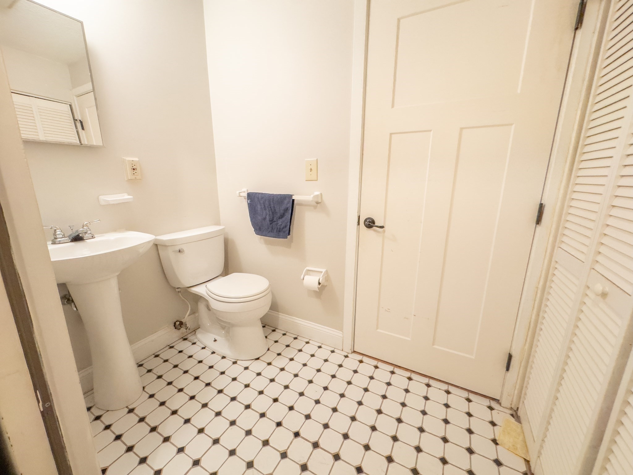 169 Erie Street # 2 Property Photo 19