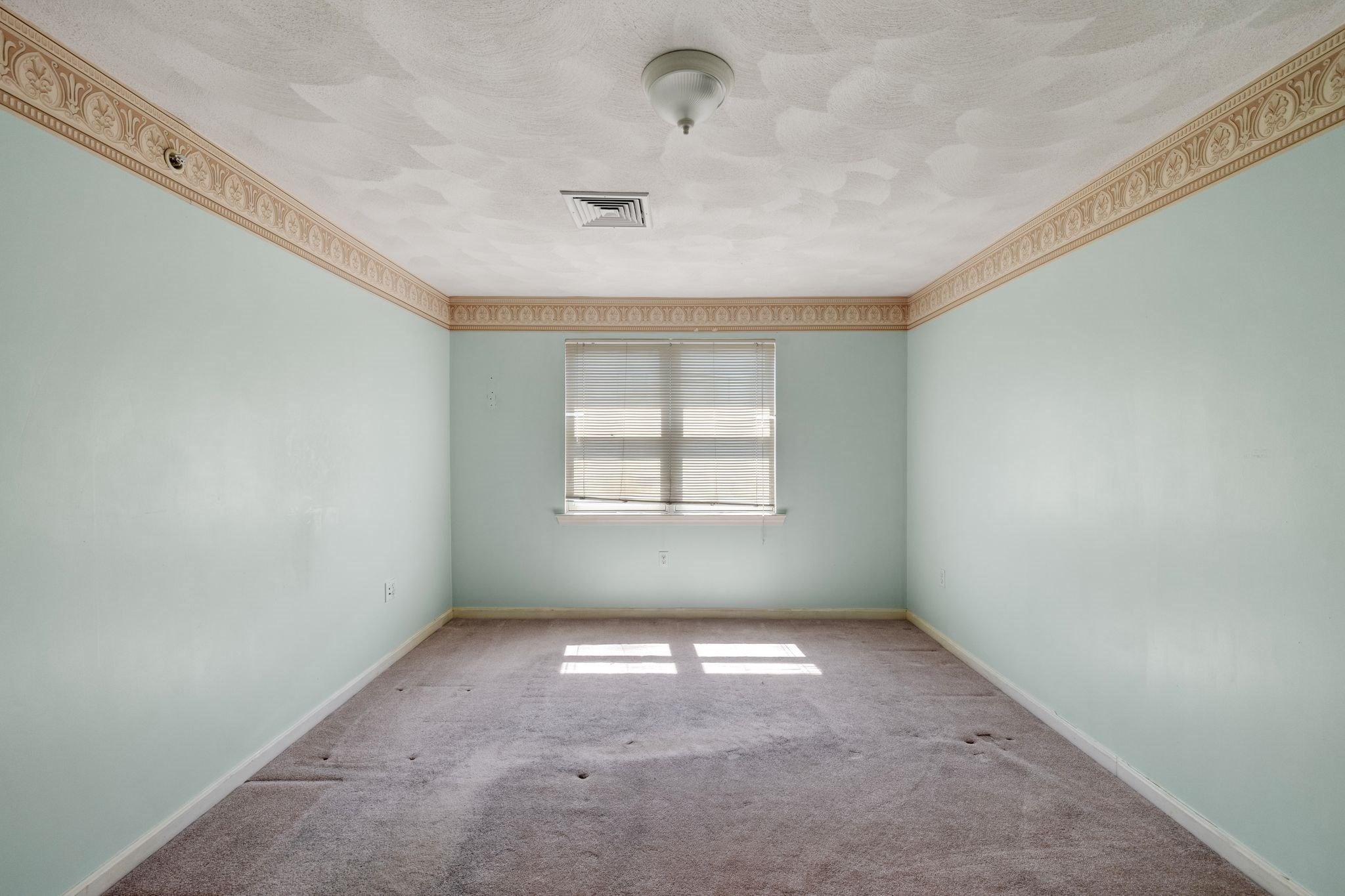 107 Foster St # 304 Property Photo 12