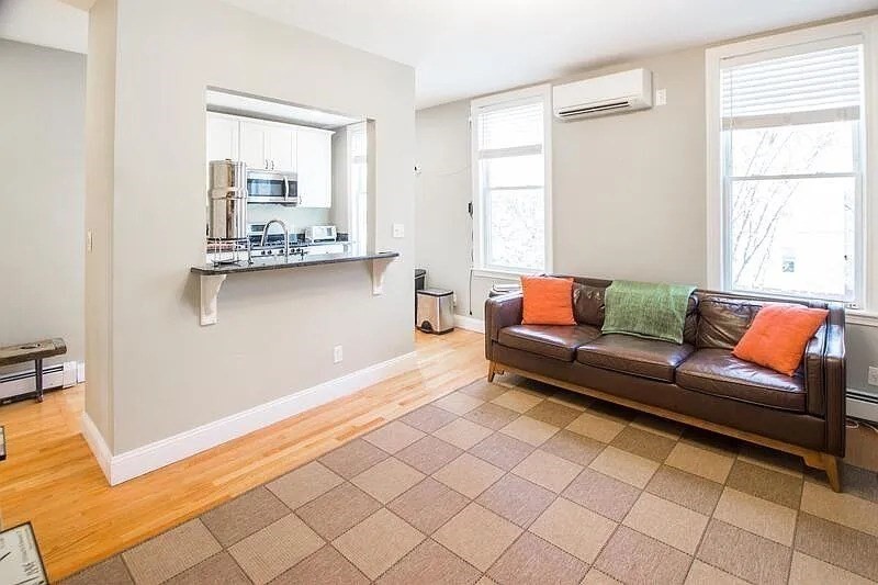 111 Heath Street # 2 Property Photo 4