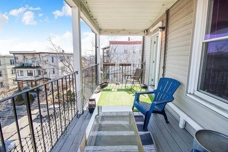 111 Heath Street # 2 Property Photo 13