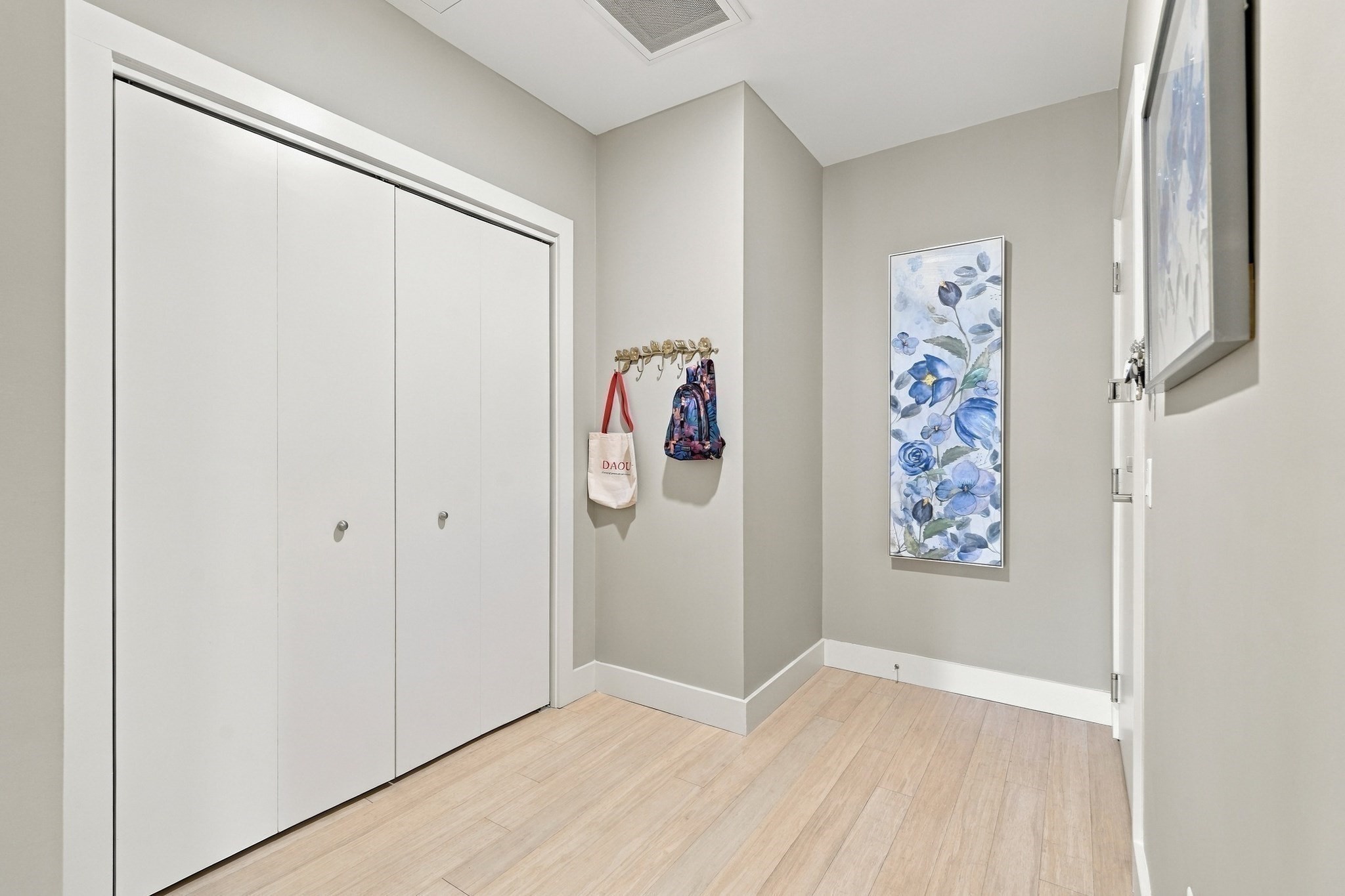 121 Portland St # 302 Property Photo 13