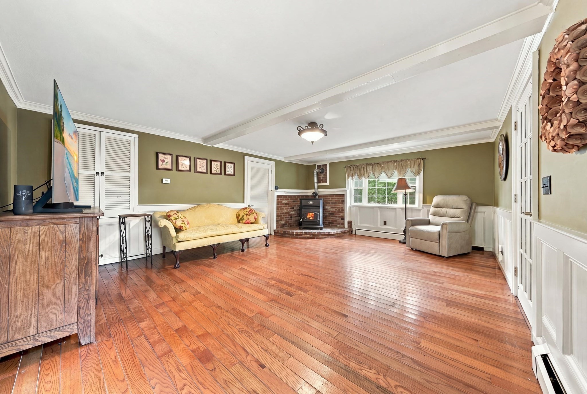 135 Newland Property Photo 26