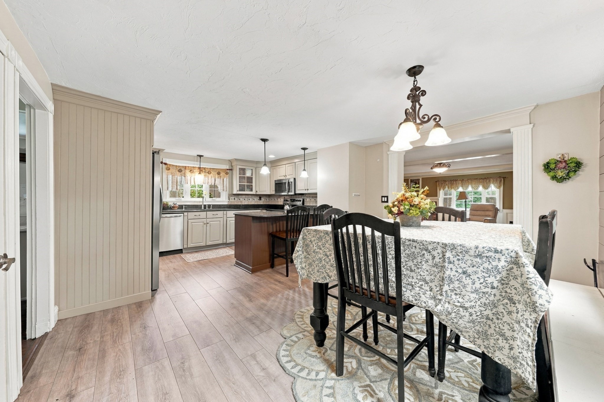 135 Newland Property Photo 30