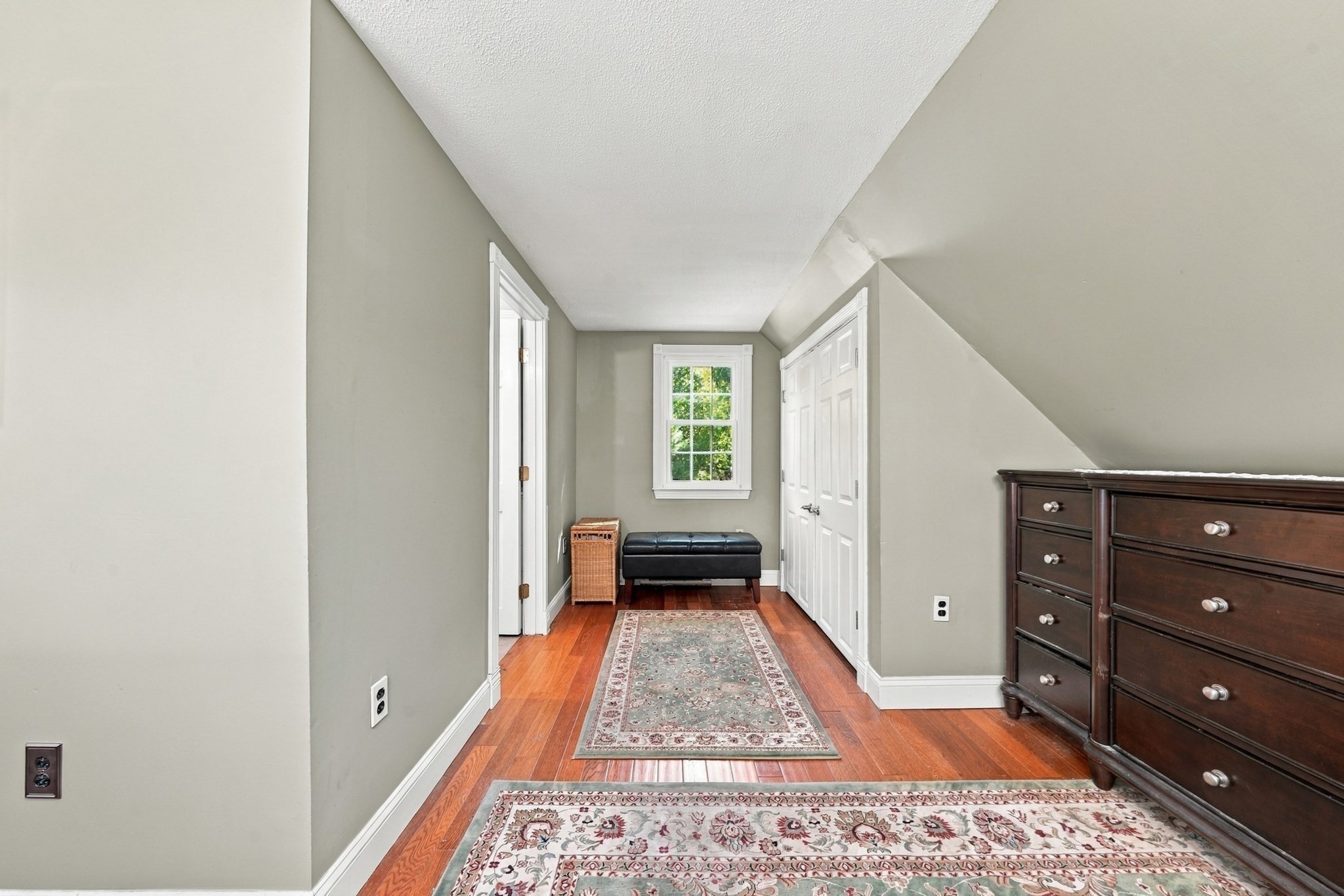 135 Newland Property Photo 37