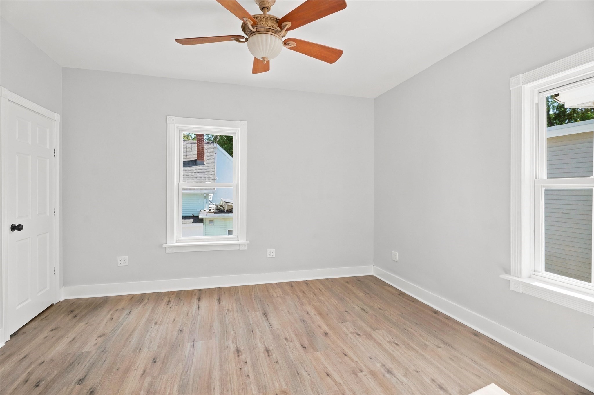 51 Hampshire St Property Photo 10