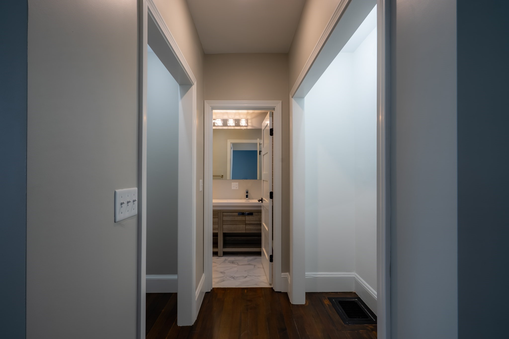 101 Draper St # 1 Property Photo 6