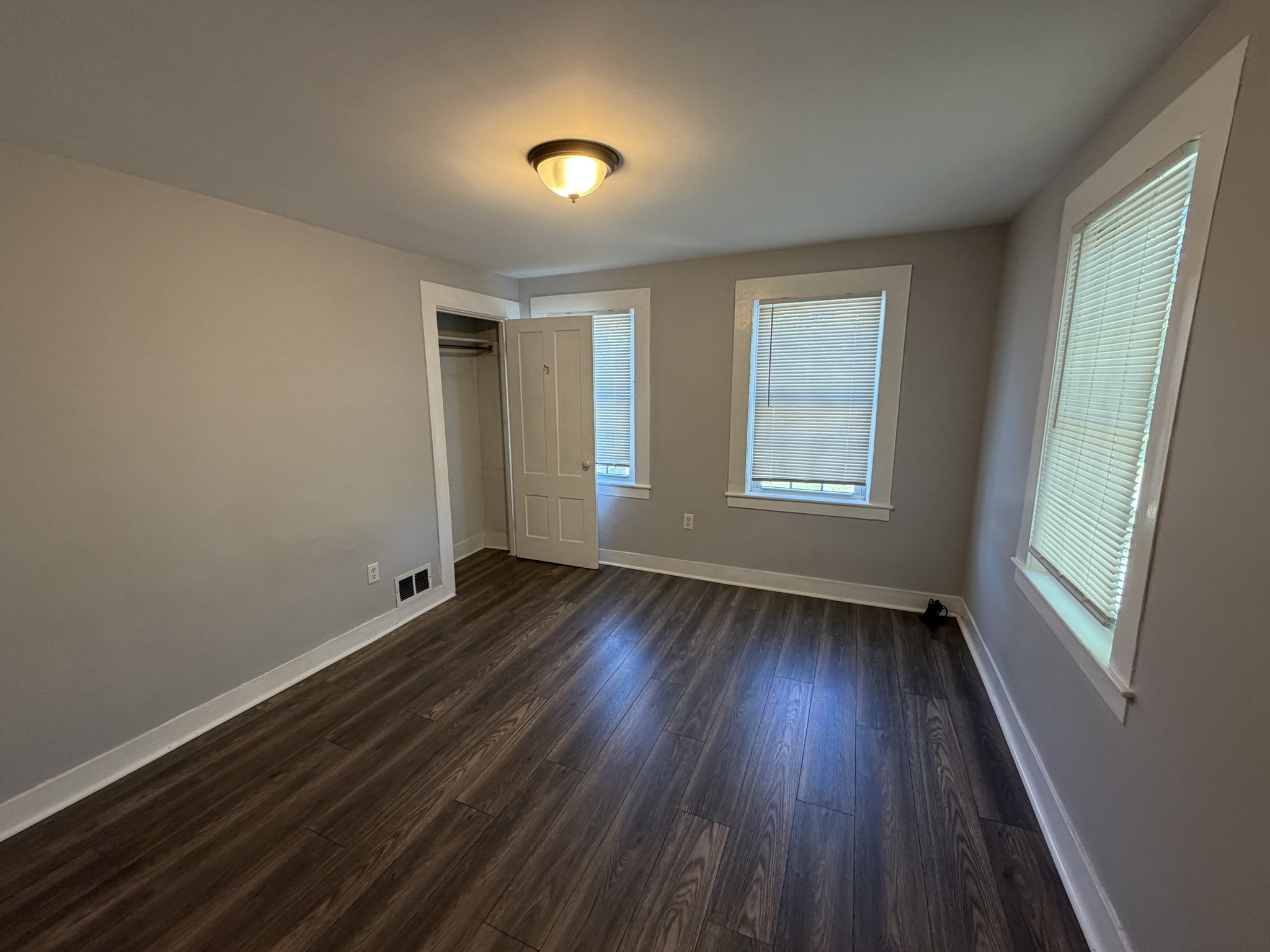32 Broad # A Property Photo 23