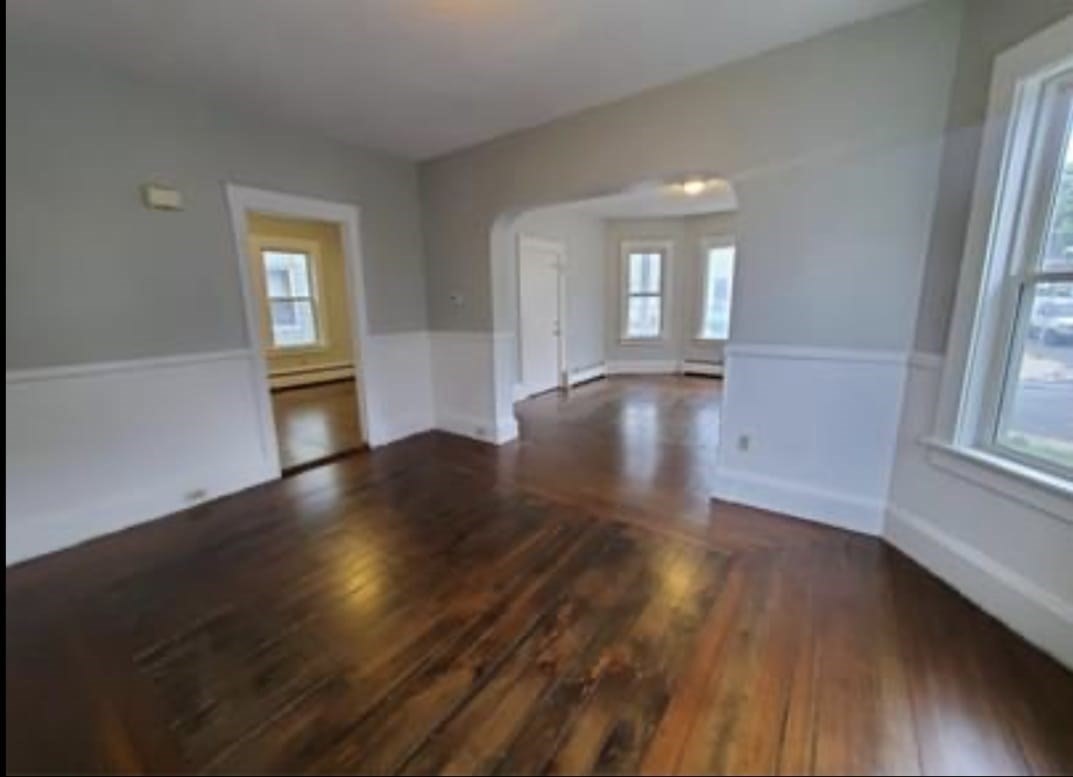 2 Conduit St # 1 Property Photo 1