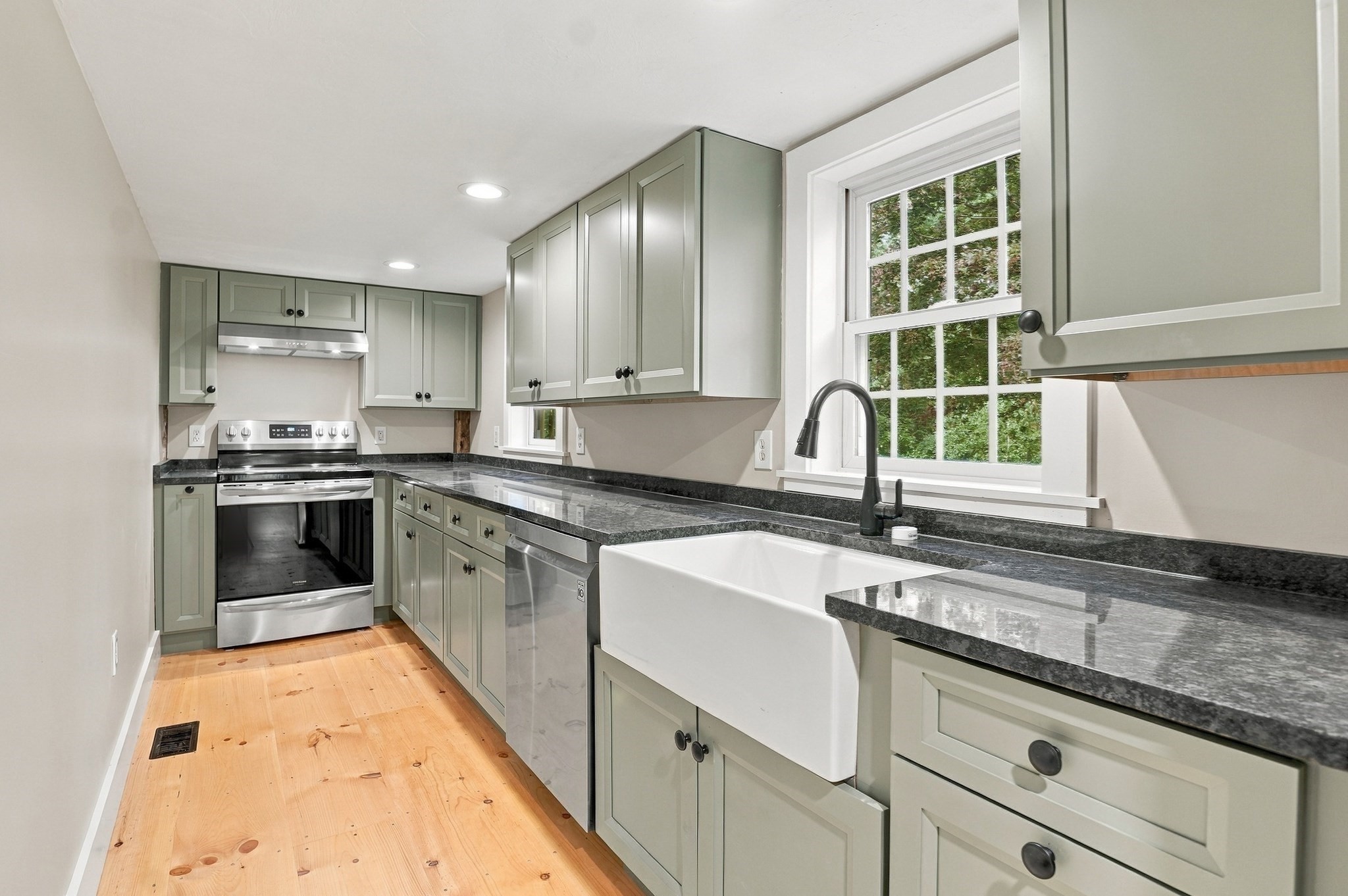 67 Stone School Road Property Photo 13