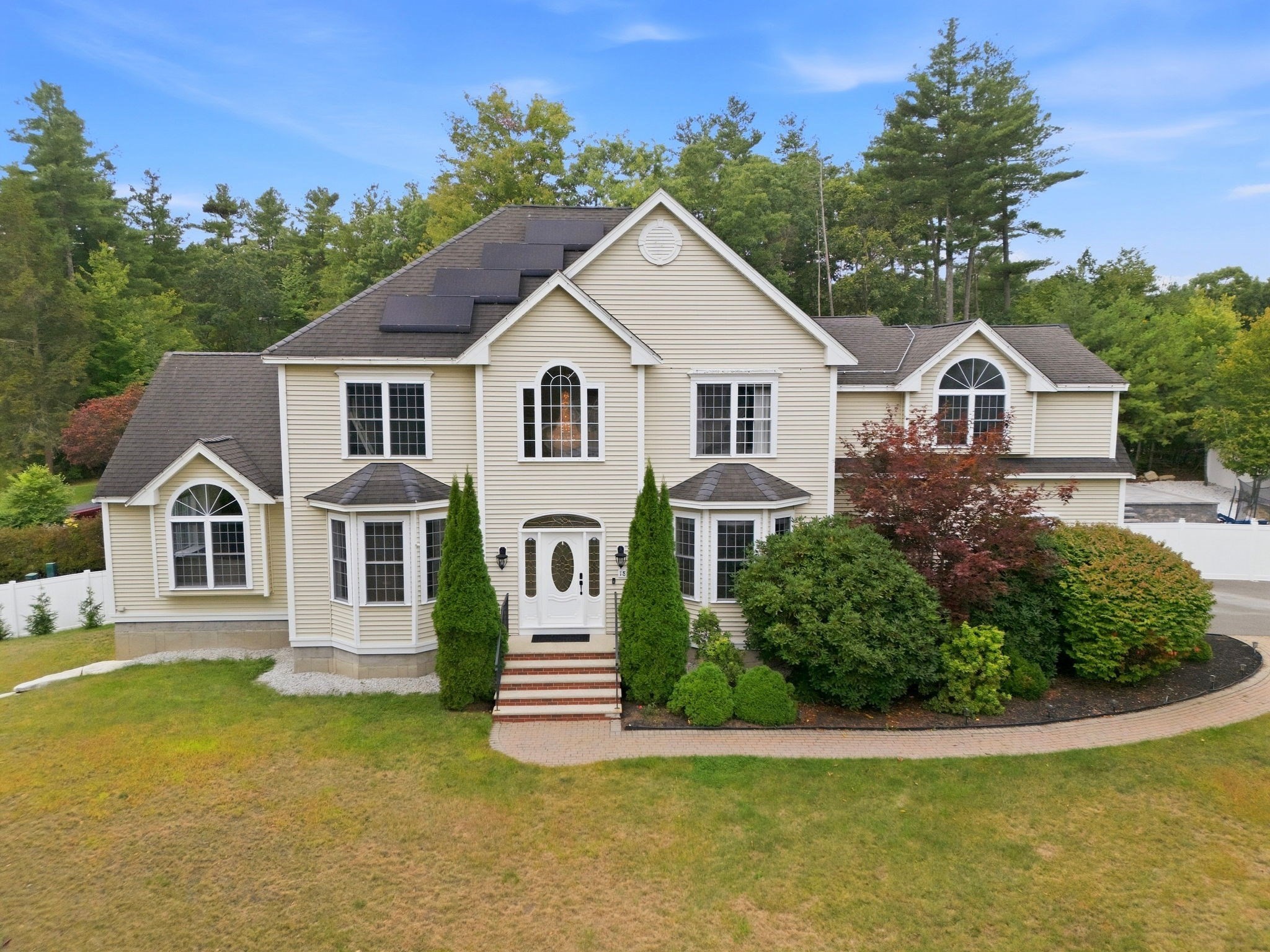 18 Loon Hill Rd Property Photo 1