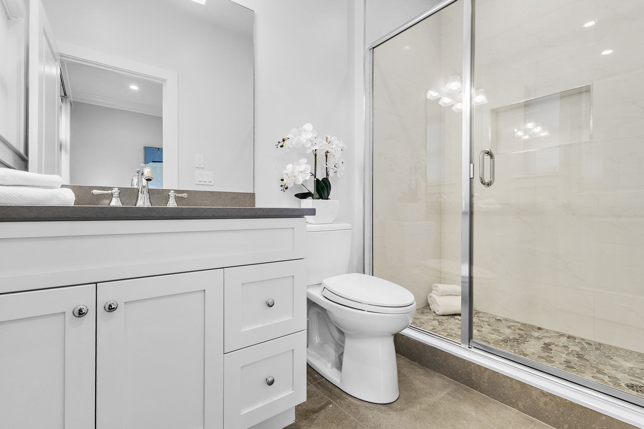 1525 Beacon St # 3 Property Photo 12
