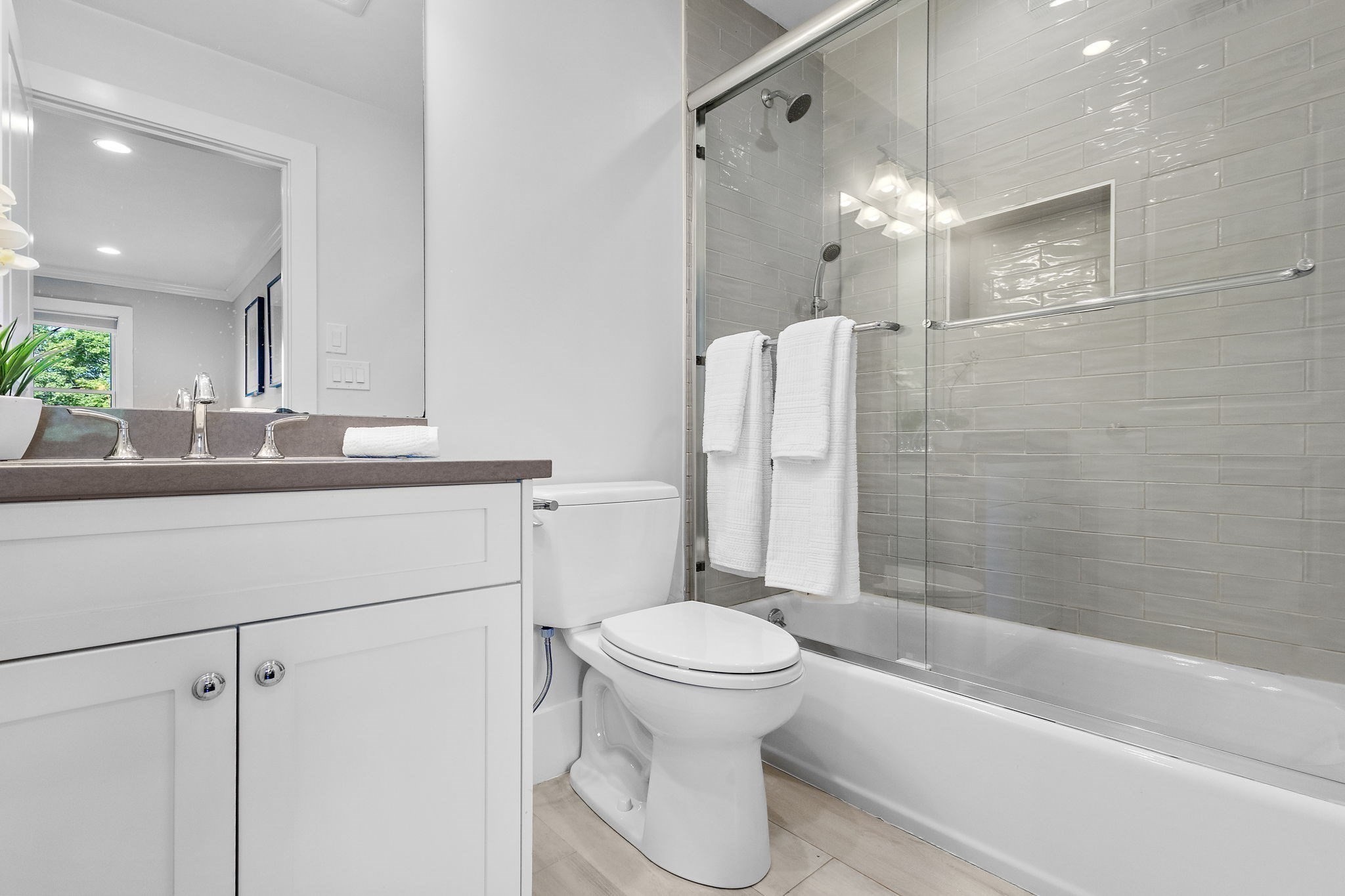 1525 Beacon St # 3 Property Photo 14