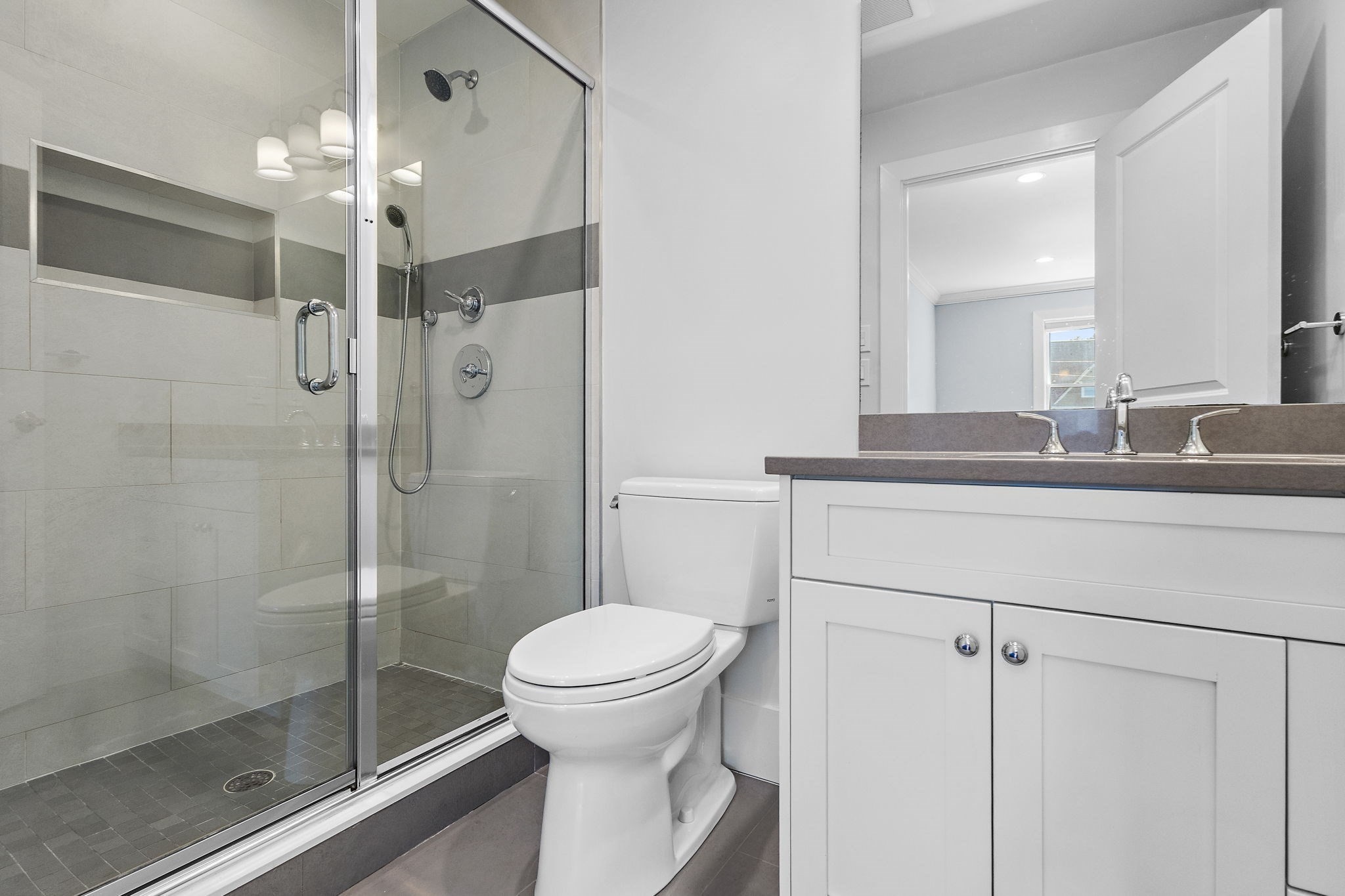1525 Beacon St # 3 Property Photo 16