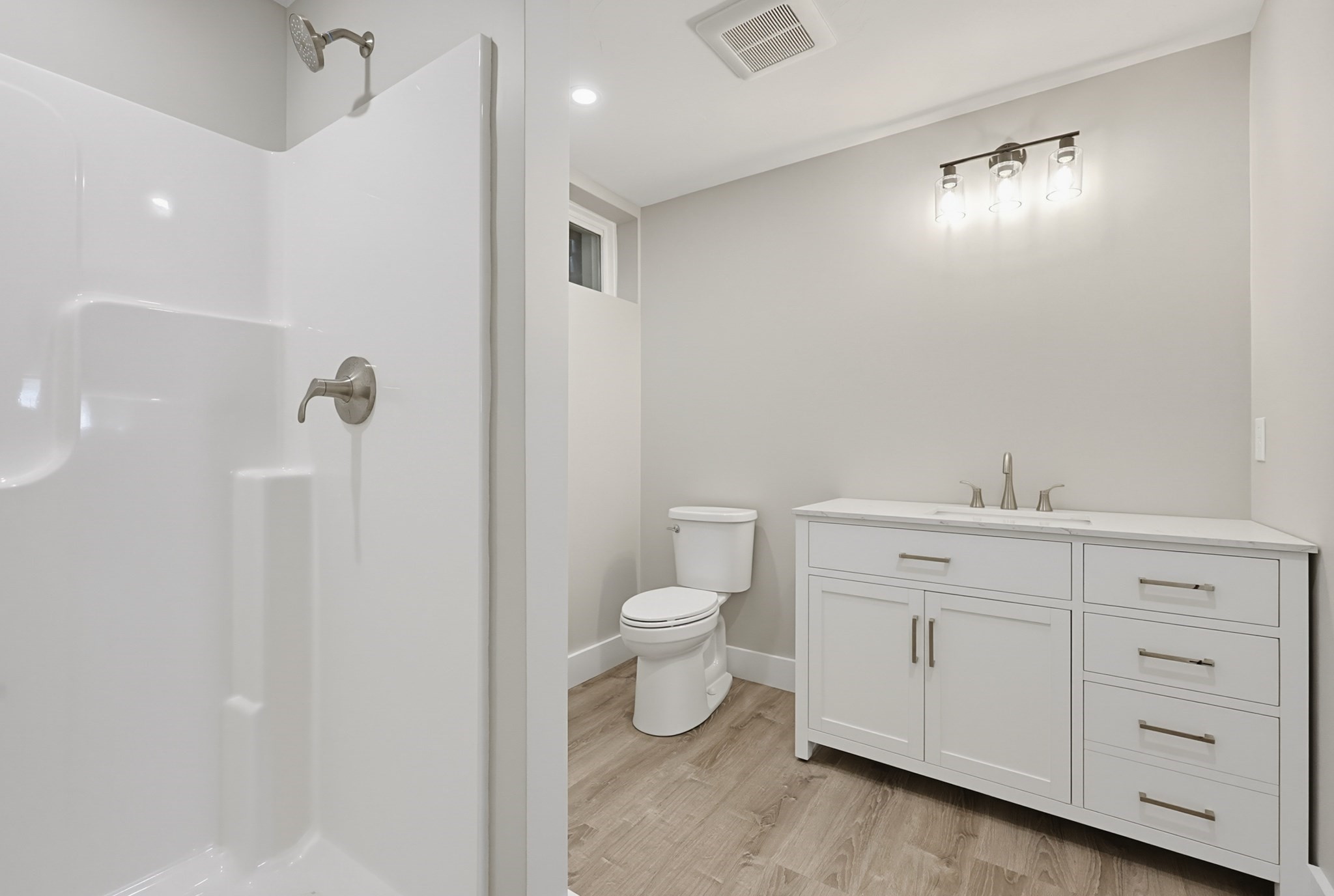 35r Poquanticut Ave # R Property Photo 21