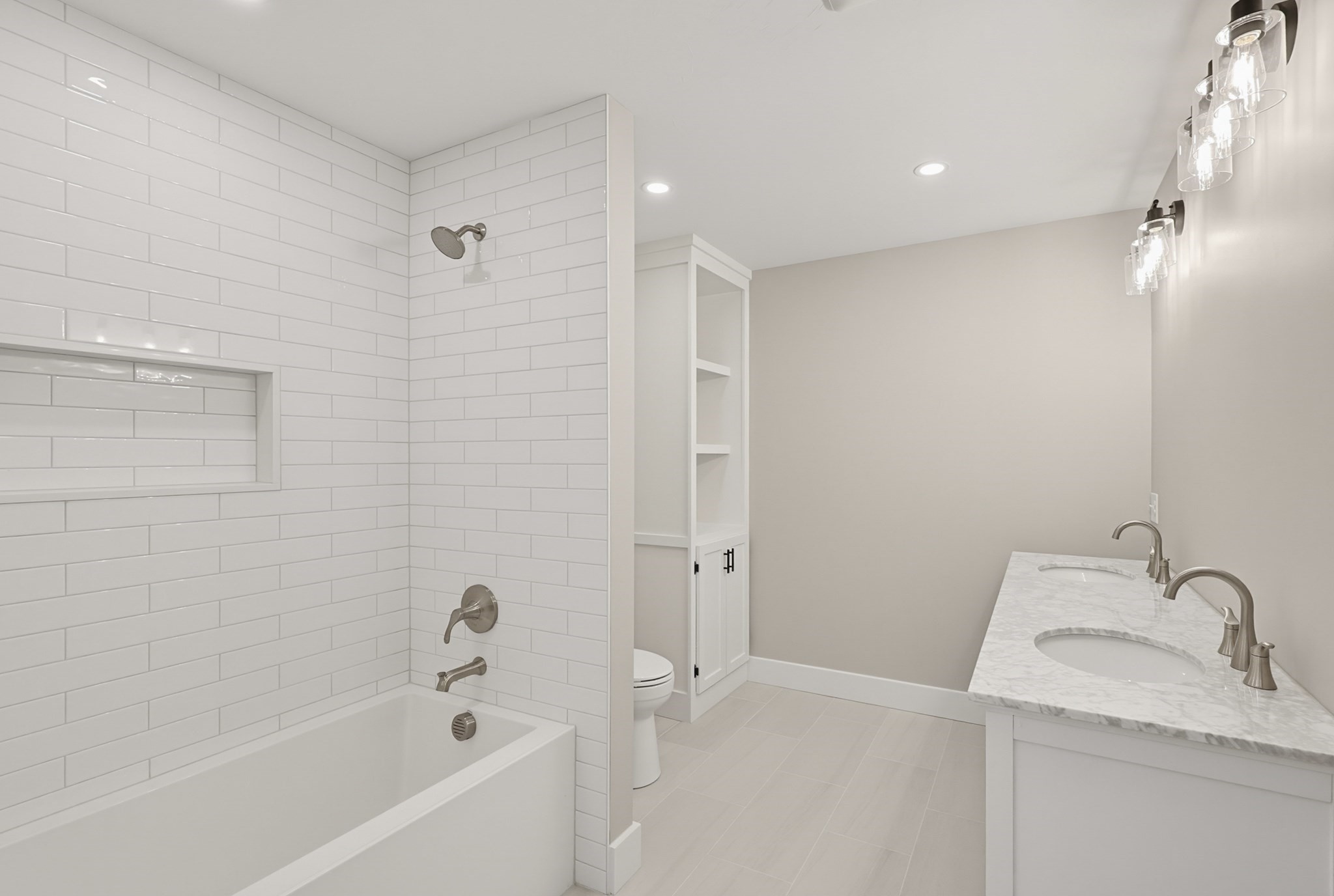 35r Poquanticut Ave # R Property Photo 22
