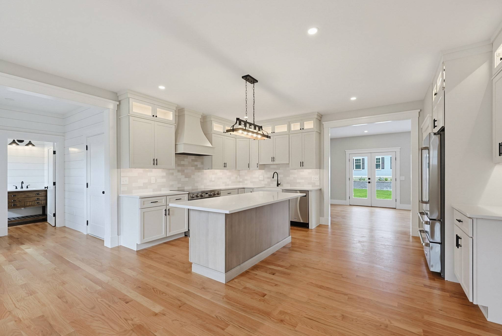 37l Poquanticut Ave # L Property Photo 12