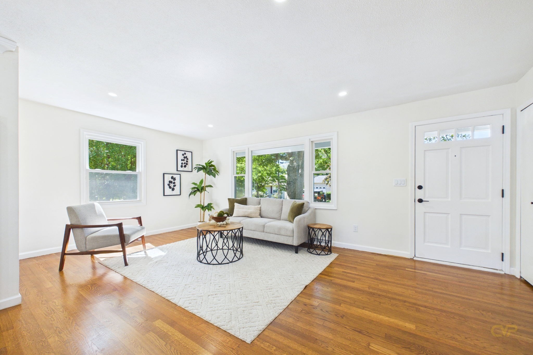 109 Easton Street Property Photo 3