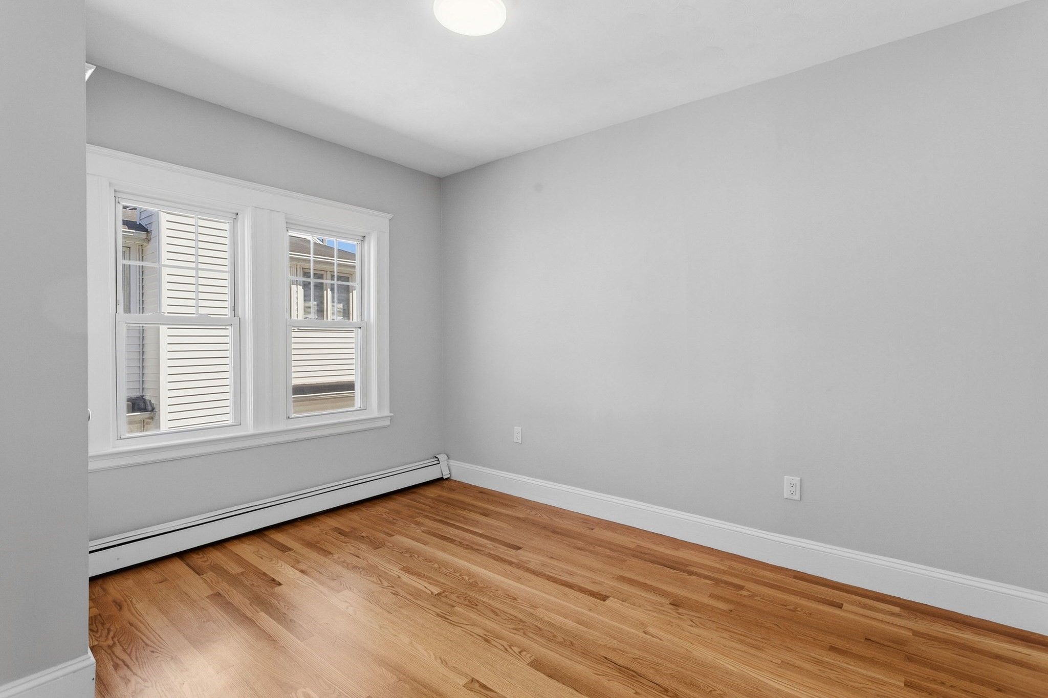 28 Windsor St Property Photo 25