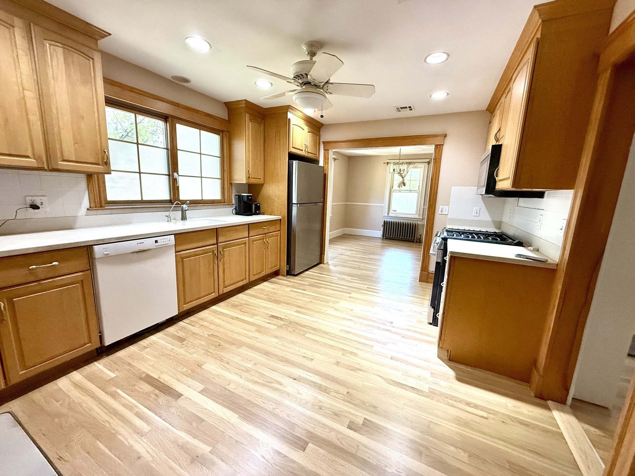 154 Pine Street Property Photo 12