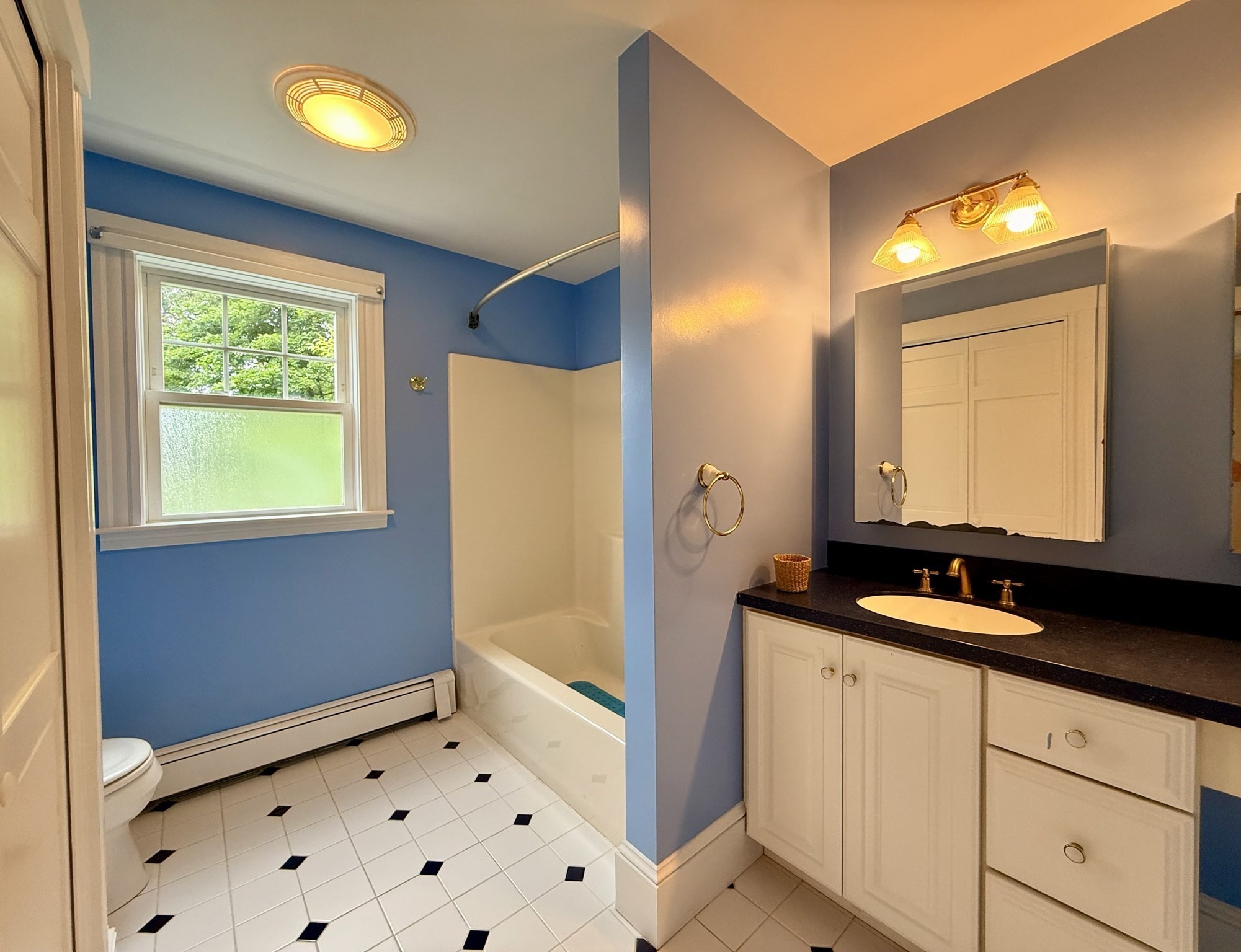 154 Pine Street Property Photo 18